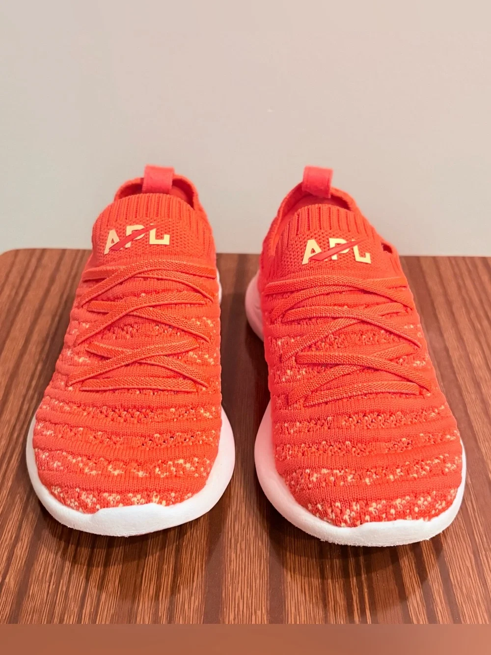APL TechLoom Wave Toddler Sneakers 9C